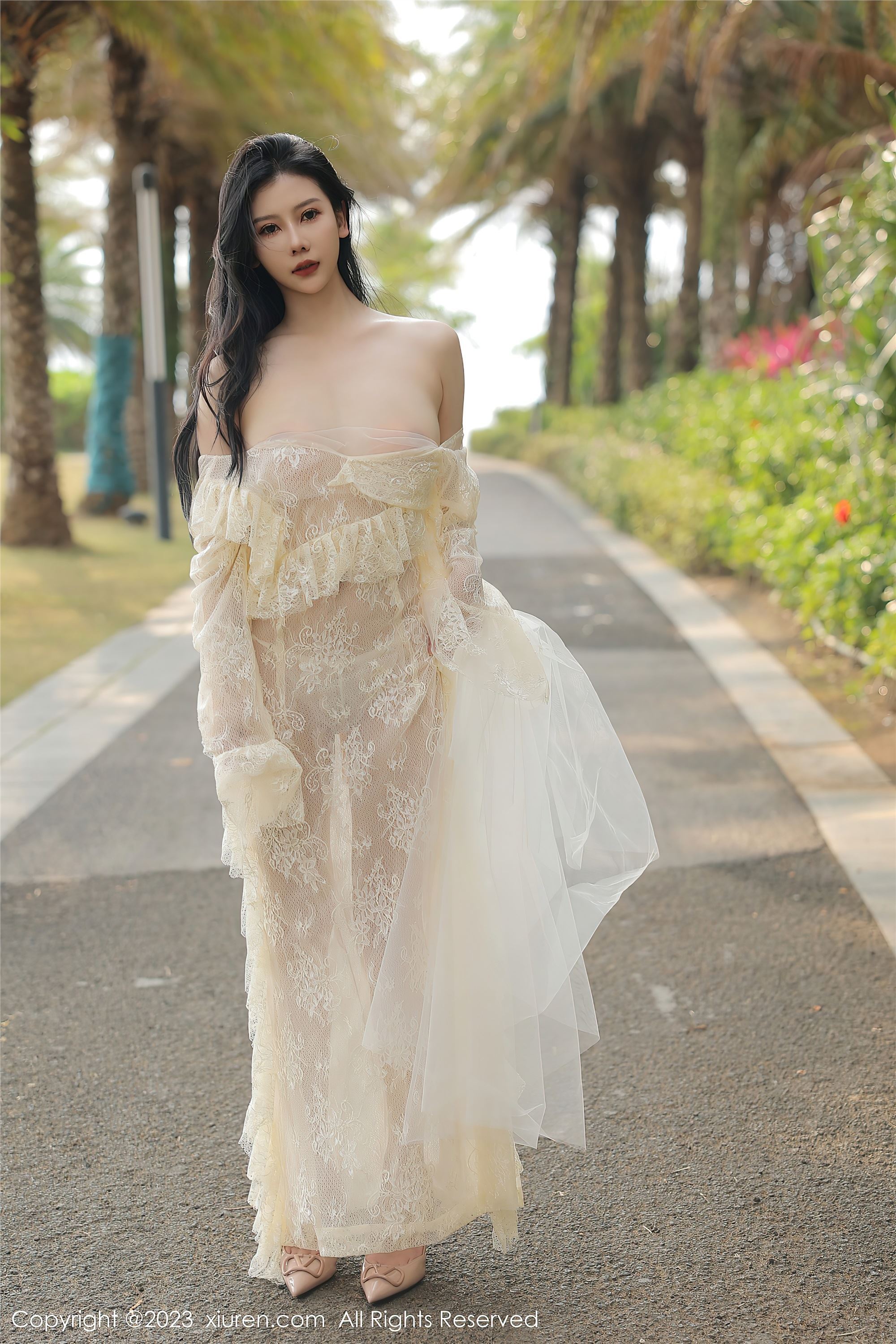 XiuRen秀人网  2023.02.22 NO.6303 尹甜甜 万宁旅拍